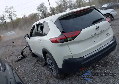 2021 Nissan Rogue Sv Intelligent Awd z USA, uszkodzony, nr VIN JN8AT3BB1MW232187